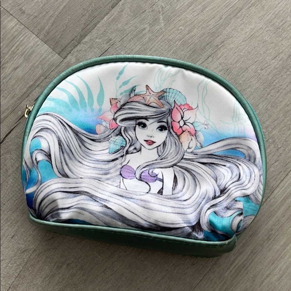 Ariel makeup bag